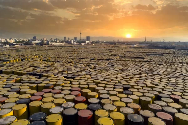 Il problema dell’Iran: avere troppo petrolio e non sapere come stoccarlo