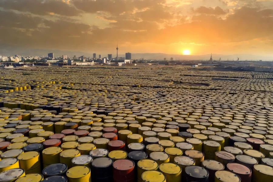 Il problema dell’Iran: avere troppo petrolio e non sapere come stoccarlo