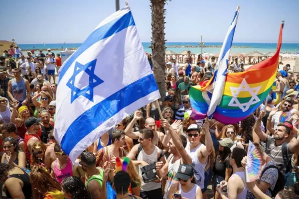 Oltre mille firme per Keshet al Pride di Roma, Gualtieri tuteli la sicurezza degli ebrei LGBTQIA+ Oltre mille firme per Keshet al Pride di Roma, Gualtieri tuteli la sicurezza degli ebrei LGBTQIA+
