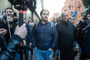 Andrea Sempio e Armando Palmegiani, Caso Garlasco Andrea Sempio a Roma per esami di genetica presso la clinica Genomica – Mercoledì 29, Ottobre 25, 2025. News (Photo by Valentina Stefanelli/Lapresse)
Andrea Sempio , Armando Palmegiani, Garlasco Case Andrea Sempio in Rome for genetic tests at the Genomica Clinic – Wednesday, October 29, 2025. News (Photo by Valentina Stefanelli/Lapresse) Andrea Sempio e Armando Palmegiani, Caso Garlasco Andrea Sempio a Roma per esami di genetica presso la clinica Genomica – Mercoledì 29, Ottobre 25, 2025. News (Photo by Valentina Stefanelli/Lapresse)
Andrea Sempio , Armando Palmegiani, Garlasco Case Andrea Sempio in Rome for genetic tests at the Genomica Clinic – Wednesday, October 29, 2025. News (Photo by Valentina Stefanelli/Lapresse)