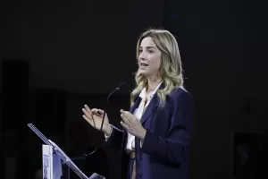 La martellata politica di Picierno a Silvia Salis ma Spazio Pubblico e Futuro Democratico non sono incompatibili La martellata politica di Picierno a Silvia Salis ma Spazio Pubblico e Futuro Democratico non sono incompatibili
