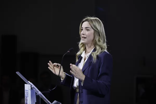 La martellata politica di Picierno a Silvia Salis ma Spazio Pubblico e Futuro Democratico non sono incompatibili