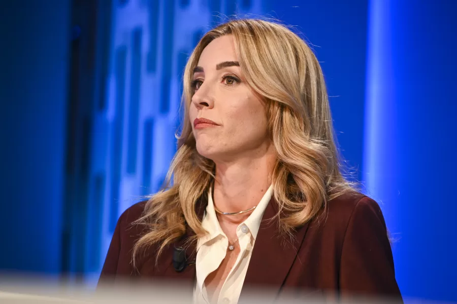 Silvia Salis, un po’ chimera un po’ Medusa. Orlando: “È giovane ma impara in fretta”, e Calenda può sostenerla