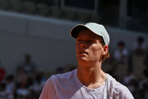 Sinner oggi in tv, dove vedere l’esordio al Roland Garros contro Tabur Sinner oggi in tv, dove vedere l’esordio al Roland Garros contro Tabur