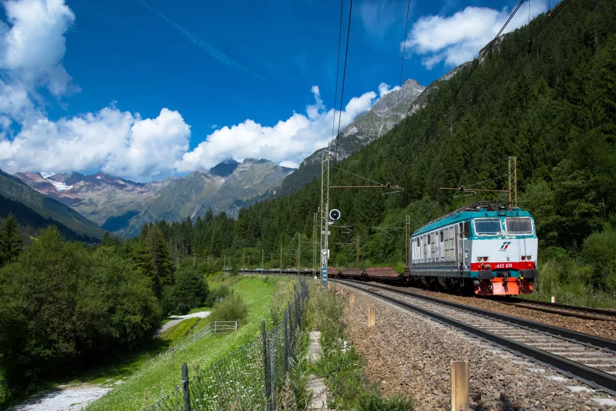 Tunnel ferroviario del Brennero pronto in 8 anni: l’Austria sposterà il flusso su rotaia, siamo pronti?