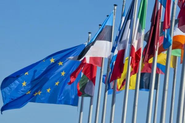 Ue ancora divisa: Nord contro Sud sui visti turistici ai cittadini russi Ue ancora divisa: Nord contro Sud sui visti turistici ai cittadini russi