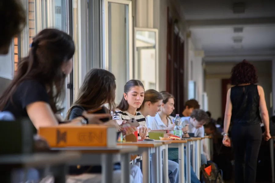 L’esame di Maturità lo passano tutti. Questo inutile spreco di tempo e di soldi pubblici