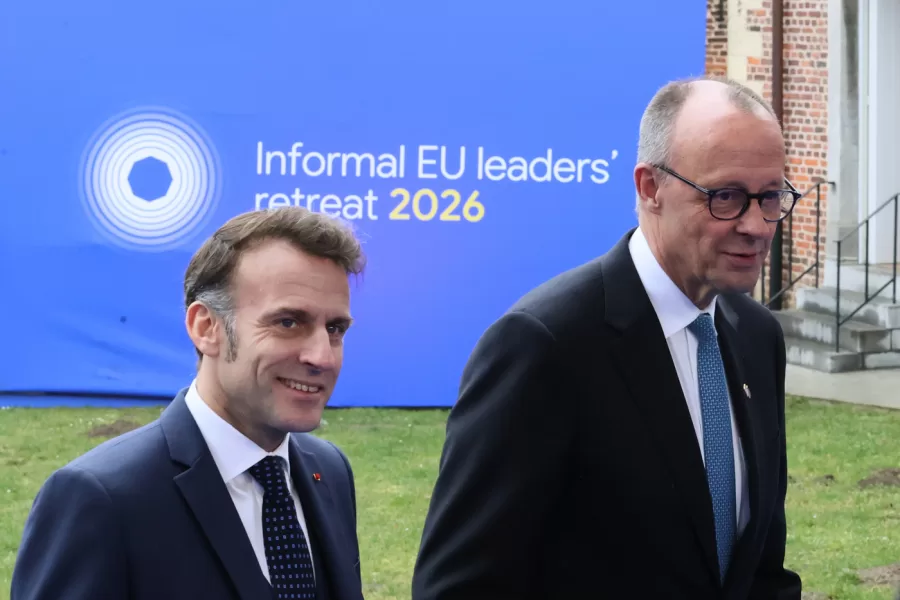 French President Emmanuel Macron, left, and Germany’s Chancellor Friedrich Merz arrive for the EU summit at Alden Biesen Castle in Bilzen-Hoeselt, Belgium, Thursday, Feb. 12, 2026. (AP Photo/Francois Walschaerts)





Associate Press/ LaPresse
Only Italy and Spain