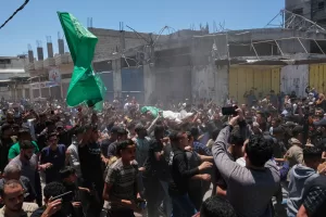 A Gaza in strada contro Hamas: Pro-pal in tilt