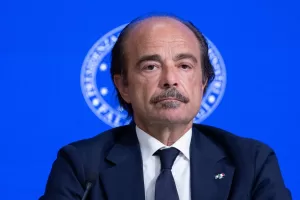 Alessio Butti, sottosegretario di Stato alla Presidenza del Consiglio dei ministri con delega allinnovazione tecnologica, durante la conferenza stampa dopo il Consiglio dei Ministri tenutosi a Palazzo Chigi a Roma, Mercoledì 10 Giugno 2026 (foto Mauro Scrobogna / LaPresse) 

Undersecretary of State to the Presidency of the Council of Ministers with responsibility for technological innovation, during the press conference after the Council of Ministers held at Palazzo Chigi in Rome, Wednesday June 10 2026 (foto Mauro Scrobogna / LaPresse)