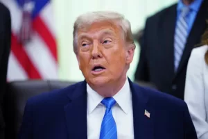 Usa-Iran, venerdì la firma dell’accordo di pace. Trump: “Navi del mondo, accendete i motori” Usa-Iran, venerdì la firma dell’accordo di pace. Trump: “Navi del mondo, accendete i motori”
