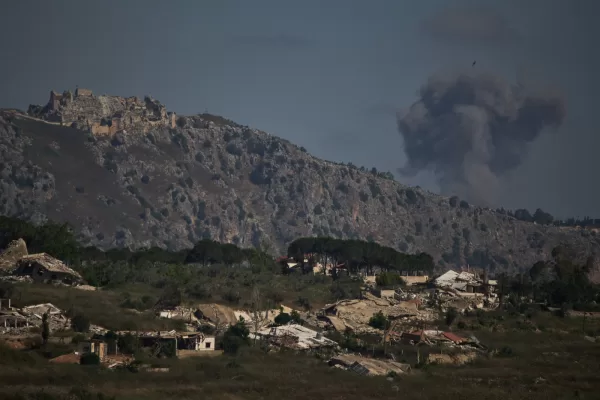Smoke rises to the sky in an area near Beaufort Castle following an Israeli military strike in southern Lebanon as seen from northern Israel, Friday, June 19, 2026. (AP Photo/Leo Correa)





Associate Press/ LaPresse
Only Italy and Spain