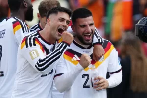 Germany’s Nadiem Amiri, left, celebrates with Deniz Undav (26) after the World Cup Group E soccer match between Germany and Ivory Coast in Toronto, Saturday, June 20, 2026. (Frank Gunn/The Canadian Press via AP)


Associated Press/LaPresse
Only Italy and Spain