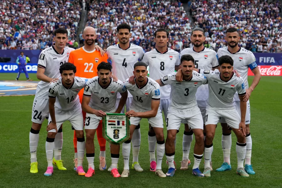 Iraq players pose for a group photo prior to the World Cup Group I soccer match between France and Iraq in Philadelphia, Monday, June 22, 2026. (AP Photo/Matt Slocum)





Associate Press/ LaPresse
Only Italy and Spain