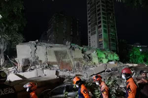 Terremoto devastante in Venezuela, due scosse in pochi minuti: morti e feriti. “La casa ci stava cadendo addosso”