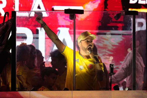 Presidential candidate Abelardo de la Espriella of the Defenders of the Motherland movement addresses supporters after leading the first round of the presidential election and advancing to a runoff in Barranquilla, Colombia, Sunday, May 31, 2026. (AP Photo/Fernando Vergara) Presidential candidate Abelardo de la Espriella of the Defenders of the Motherland movement addresses supporters after leading the first round of the presidential election and advancing to a runoff in Barranquilla, Colombia, Sunday, May 31, 2026. (AP Photo/Fernando Vergara)