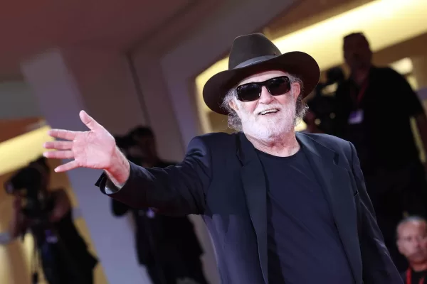 FRANCESCO DE GREGORI’ FRANCESCO DE GREGORI’
