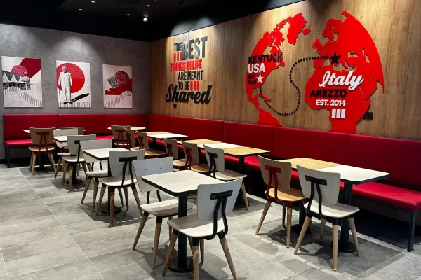 Kfc, boom di aperture in tutta Italia ma le imprese in franchising non pagano i lavori Kfc, boom di aperture in tutta Italia ma le imprese in franchising non pagano i lavori