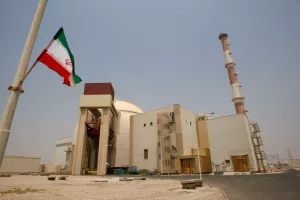 FILE – An Iranian flag flutters in front of the reactor building of the Bushehr nuclear power plant, just outside the southern city of Bushehr, Iran, Aug. 21, 2010. (AP Photo/Vahid Salemi, File)
Associated Press / LaPresse
Onlly italy and spain FILE – An Iranian flag flutters in front of the reactor building of the Bushehr nuclear power plant, just outside the southern city of Bushehr, Iran, Aug. 21, 2010. (AP Photo/Vahid Salemi, File)
Associated Press / LaPresse
Onlly italy and spain