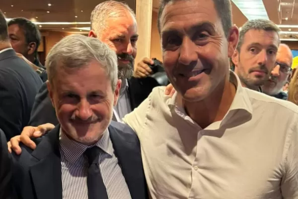 Vannacci, Alemanno e la strategia per far perdere il centrodestra: l’influenza di Putin che strizza l’occhio alle ambiguità del campo largo