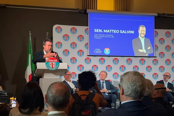Piano casa, 60mila alloggi e aiuti ai separati: dialogo tra Salvini e l’Udc