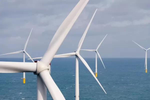 L’eolico offshore leva per la crescita, Mamone Capria: “Un euro in più in bolletta non è un costo ma un investimento, il governo deve parlare chiaro” L’eolico offshore leva per la crescita, Mamone Capria: “Un euro in più in bolletta non è un costo ma un investimento, il governo deve parlare chiaro”