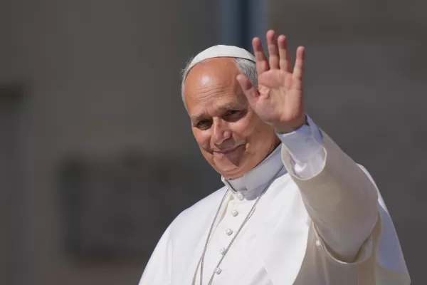Pope Leo XIV arrives for weekly general audience in St. Peter’s Square, at the Vatican, Wednesday, June 17, 2026. (AP Photo/Andrew Medichini) 



Associated Press / LaPresse
Only italy and spain