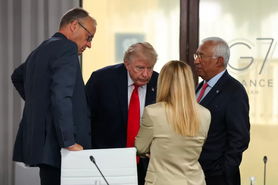 President Donald Trump, Germany’s Chancellor Friedrich Merz, European Council President Antonio Costa and Italy’s Prime Minister Giorgia Meloni attend a working lunch with leaders of G7 and the Middle East in Evian-les-Bains, France, Tuesday, June 16, 2026. (Christian Hartmann/Pool Photo via AP)





Associate Press/ LaPresse
Only Italy and Spain