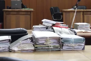 “Scaricare i cancellieri”, nessuna contrapposizione magistrati e personale amministrativo: c’è ‘solo’ bisogno del rafforzamento stabile degli organici “Scaricare i cancellieri”, nessuna contrapposizione magistrati e personale amministrativo: c’è ‘solo’ bisogno del rafforzamento stabile degli organici