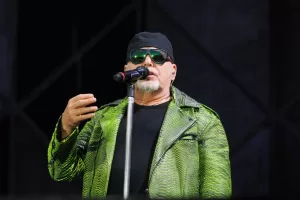 L’ultima America rimasta che ancora fa sognare è quella di Vasco Rossi L’ultima America rimasta che ancora fa sognare è quella di Vasco Rossi