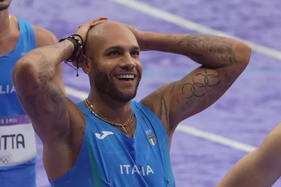 Perché il tempo record di Marcell Jacobs non sarà omologato: il campione italiano vola sui 100 metri e ferma il cronometro a 9”67