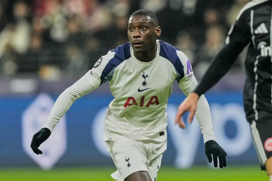 Calciomercato Juventus, se salta Kolo Muani c’è Zirkzee. Carnevali al lavoro su più tavoli