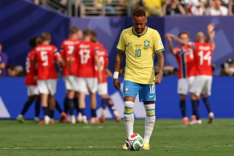 Neymar dice addio alla Nazionale nello stadio dove ha iniziato. Più di Pelè e Rivaldo: l’ultimo sogno regalato da Ancelotti