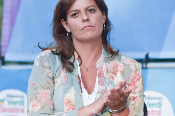 I licenziamenti senza giusta causa di Ilaria Salis imbarazzano la sinistra