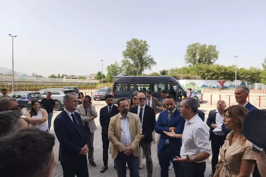 La Commissione parlamentare d’inchiesta sulle Periferie in visita a Progetto Alfa nella stazione EAV di Brusciano