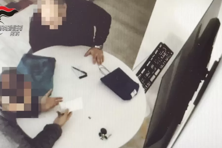 Come l’ex carabiniere lavorava per l’agente russo di Putin: il video, le sei fonti, lo spionaggio e le informazioni riservate
