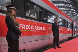 TECNICI FRECCIAROSSA BINARIO TRENO TRENI ALTA VELOCITA’ FRECCIA ROSSA