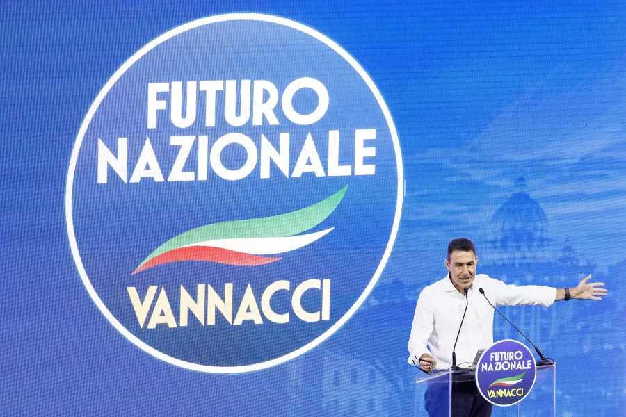 Roberto Vannacci durante la chiusura dell’ Assemblea costituente di Futuro nazionale all’Auditorium della Conciliazione, Roma, Domenica 14 Giugno 2026 (Foto Roberto Monaldo / LaPresse)

Roberto Vannacci during the Constituent Assembly of Futuro nazionale party at the Auditorium della Conciliazione, Rome, Sunday, June 14, 2026 (Photo by Roberto Monaldo / LaPresse)