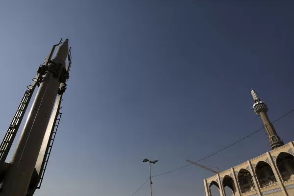 Corsa al nucleare e anni di ecocidio hanno prosciugato il popolo iraniano Corsa al nucleare e anni di ecocidio hanno prosciugato il popolo iraniano