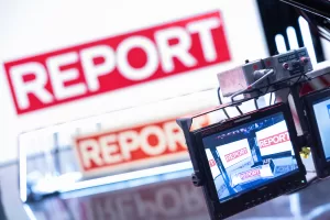 studi della trasmissione di RAI 3 ‘Report’. Roma Venerdì 23 Gennaio 2026 (foto Mauro Scrobogna / LaPresse)
the studios of the RAI 3 program Report. Rome on Friday January 23 2026. (Photo by Mauro Scrobogna / LaPresse) studi della trasmissione di RAI 3 ‘Report’. Roma Venerdì 23 Gennaio 2026 (foto Mauro Scrobogna / LaPresse)
the studios of the RAI 3 program Report. Rome on Friday January 23 2026. (Photo by Mauro Scrobogna / LaPresse)