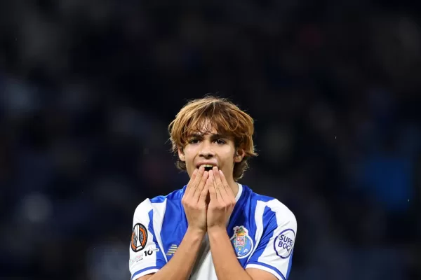Porto’s Rodrigo Mora reacts after a missed chance to score during the Europa League opening phase soccer match between FC Porto and Malmo in Porto, Portugal, Thursday, Dec. 11, 2025. (AP Photo/Luis Vieira) Porto’s Rodrigo Mora reacts after a missed chance to score during the Europa League opening phase soccer match between FC Porto and Malmo in Porto, Portugal, Thursday, Dec. 11, 2025. (AP Photo/Luis Vieira)