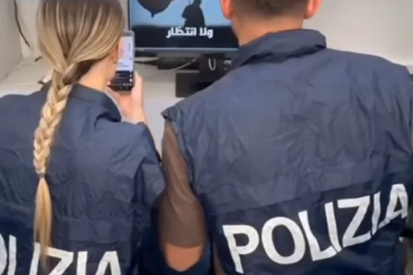 16enne di Como arrestato per propaganda jihadista: i lupi solitari e la minaccia islamica 16enne di Como arrestato per propaganda jihadista: i lupi solitari e la minaccia islamica