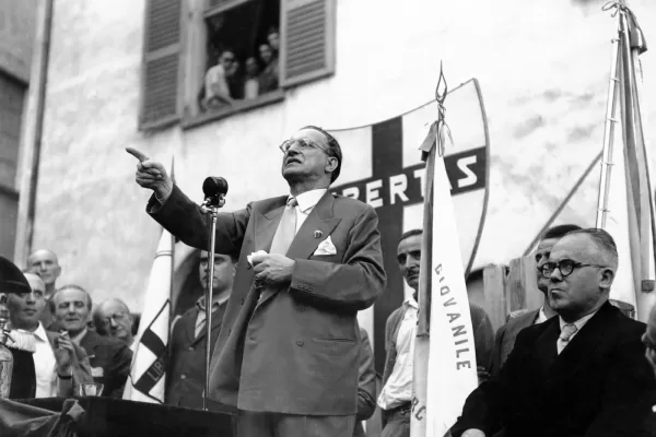 Storia della Democrazia Cristiana, il partito che ha governato l’Italia con un disegno politico Storia della Democrazia Cristiana, il partito che ha governato l’Italia con un disegno politico