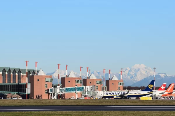 Giovanni Nicelli, quel piccolo aeroporto che parla della storia d’Italia Giovanni Nicelli, quel piccolo aeroporto che parla della storia d’Italia
