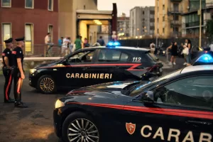 Sta per partorire nel traffico, carabinieri scortano neo mamma in ospedale in Penisola Sorrentina Sta per partorire nel traffico, carabinieri scortano neo mamma in ospedale in Penisola Sorrentina