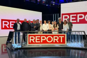 Ranucci e il commissariamento che arriva da dentro Report: il testo della redazione con Mottola capo dei “traditori” Ranucci e il commissariamento che arriva da dentro Report: il testo della redazione con Mottola capo dei “traditori”