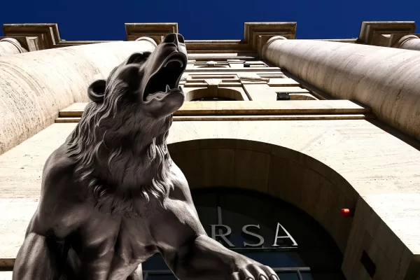PALAZZO MEZZANOTTE
 BORSA PIAZZA AFFARI MILANO ITALIANA VALORI
