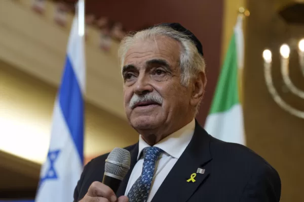 Rabbino aggredito, Meghnagi: “Stiamo tornando al ’38. E in Parlamento non vogliono votare il ddl antisemitismo” Rabbino aggredito, Meghnagi: “Stiamo tornando al ’38. E in Parlamento non vogliono votare il ddl antisemitismo”