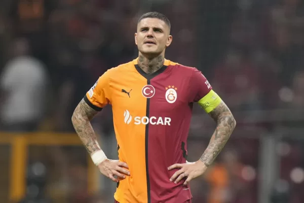 Calciomercato Icardi, chi è più vicino ad ingaggiare l’ex capitano dell’Inter: due club italiani, due greci ma offerte anche da Liga e Premier Calciomercato Icardi, chi è più vicino ad ingaggiare l’ex capitano dell’Inter: due club italiani, due greci ma offerte anche da Liga e Premier