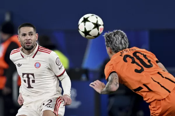 Calciomercato Roma, D’Amico studia la lista degli svincolati: occhi su Zinchenko e Guerreiro Calciomercato Roma, D’Amico studia la lista degli svincolati: occhi su Zinchenko e Guerreiro